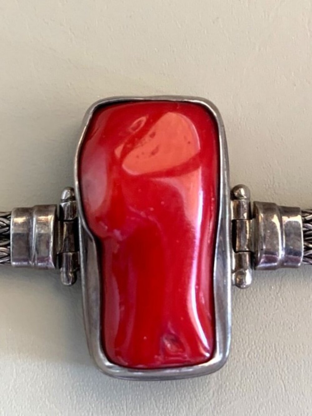 SARDA Sterling Silver Red Coral Byzantine Double Chain Toggle Bracelet